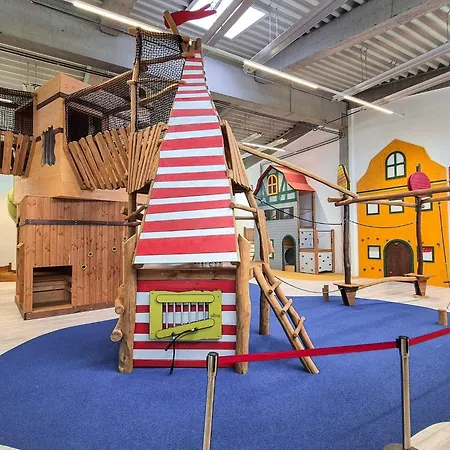 Apartment 6 Person In